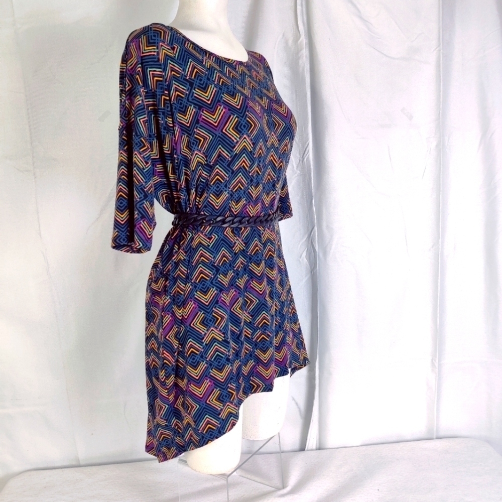 NEW LuLaRoe "Irma" Tunic Top T Tee Shirt Dress Women Sz Large Hi Low